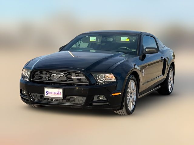 2014 Ford Mustang V6