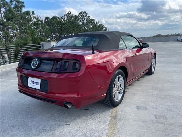 2014 Ford Mustang V6