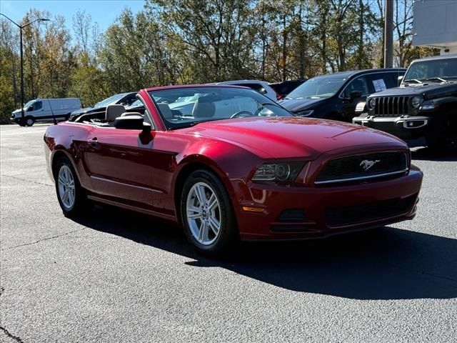 2014 Ford Mustang V6