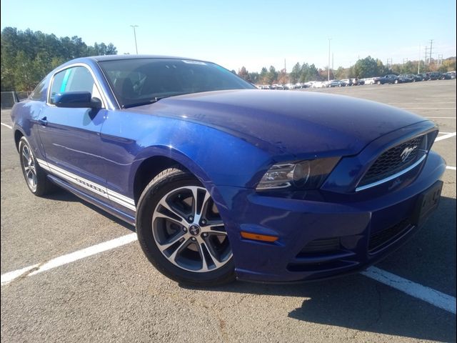 2014 Ford Mustang V6