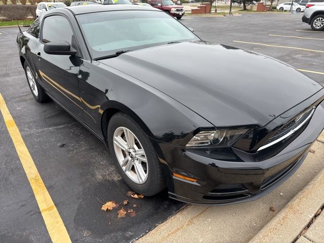 2014 Ford Mustang V6