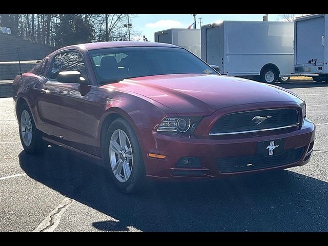 2014 Ford Mustang V6