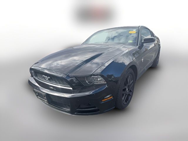 2014 Ford Mustang V6