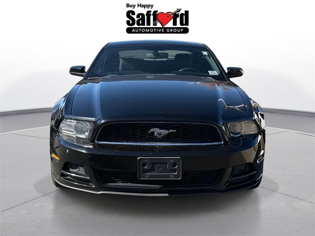 2014 Ford Mustang V6