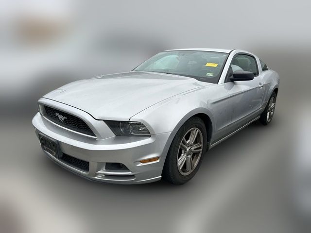 2014 Ford Mustang V6