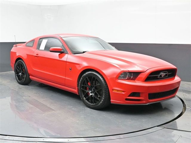 2014 Ford Mustang V6