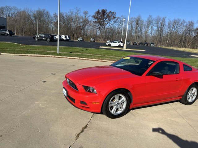 2014 Ford Mustang V6