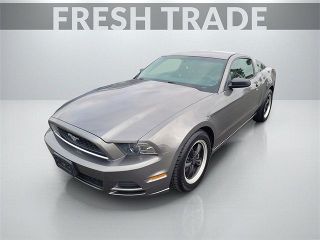 2014 Ford Mustang V6