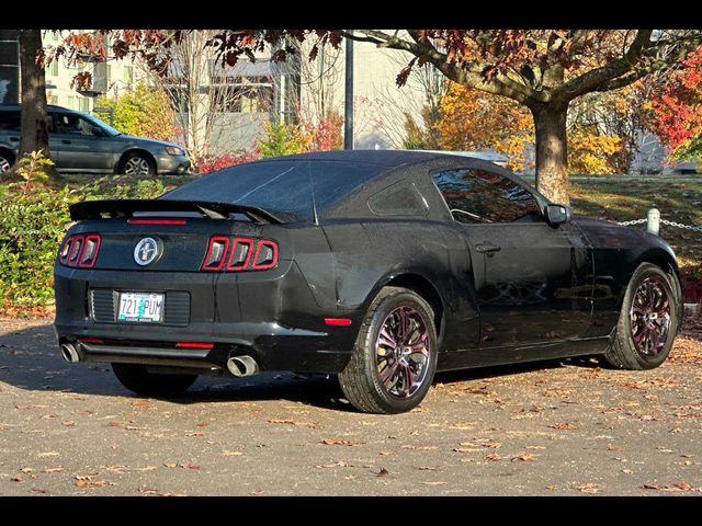 2014 Ford Mustang V6