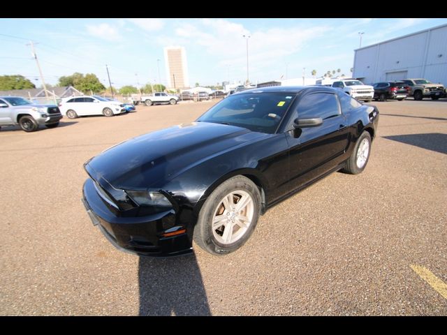 2014 Ford Mustang V6