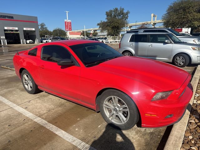 2014 Ford Mustang V6