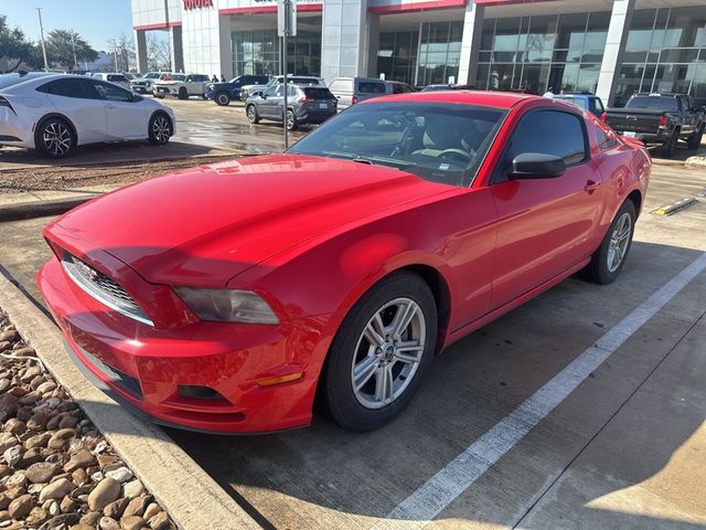 2014 Ford Mustang V6