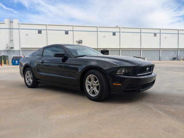 2014 Ford Mustang V6