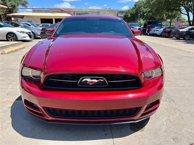 2014 Ford Mustang V6