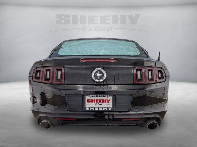 2014 Ford Mustang V6