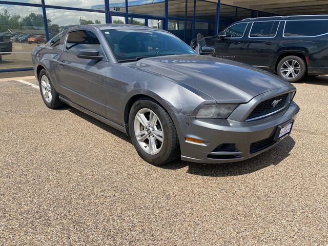 2014 Ford Mustang V6