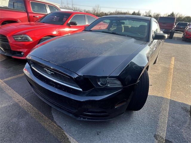 2014 Ford Mustang V6