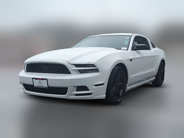 2014 Ford Mustang V6