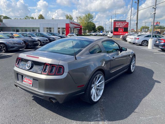 2014 Ford Mustang V6