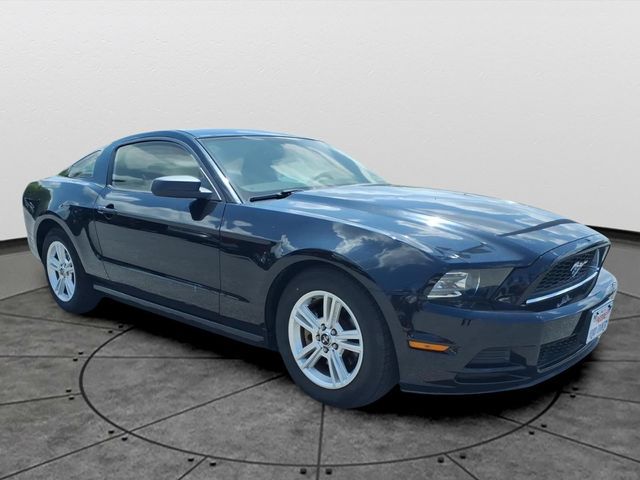 2014 Ford Mustang V6