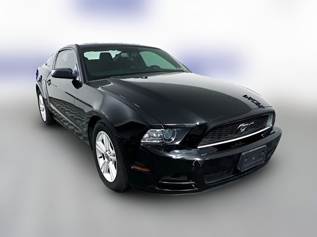 2014 Ford Mustang V6