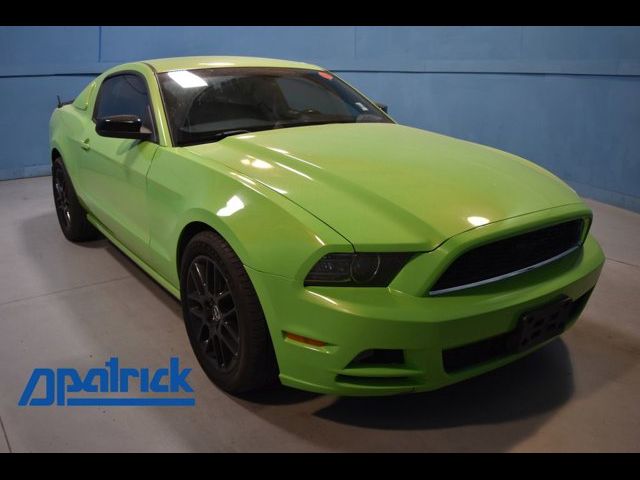 2014 Ford Mustang V6