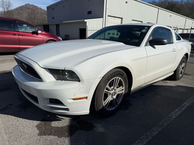 2014 Ford Mustang V6