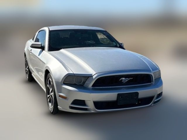 2014 Ford Mustang V6