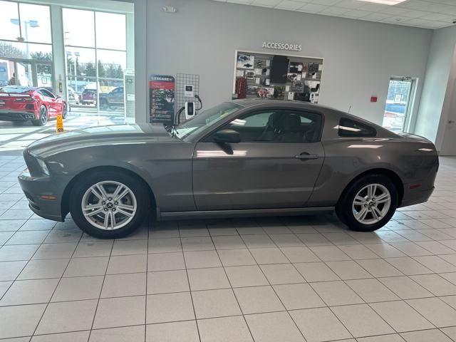 2014 Ford Mustang V6