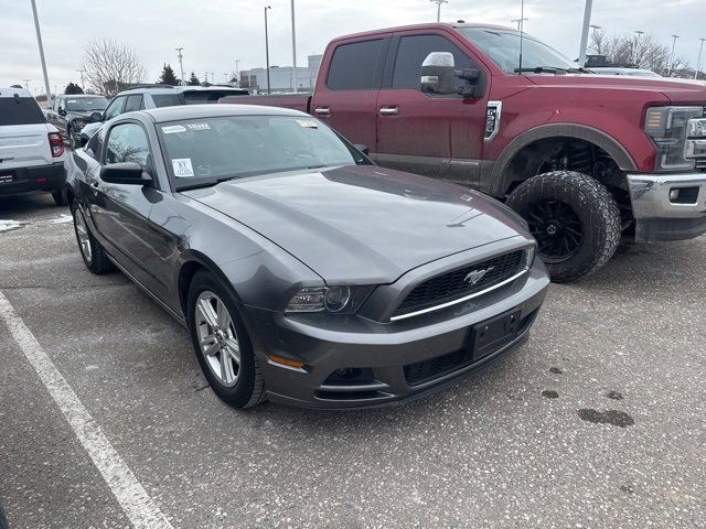 2014 Ford Mustang V6