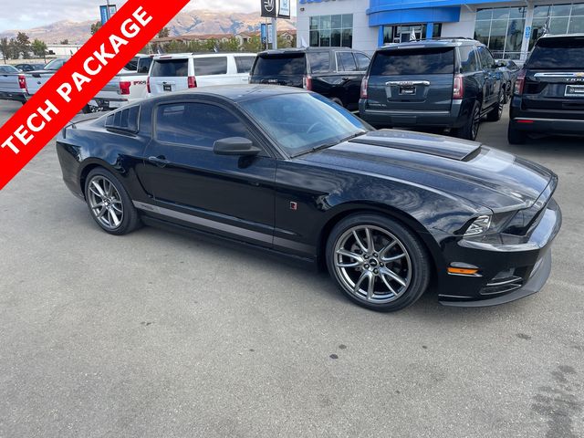 2014 Ford Mustang V6