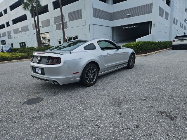 2014 Ford Mustang V6 Premium