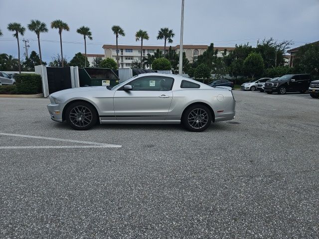 2014 Ford Mustang V6 Premium