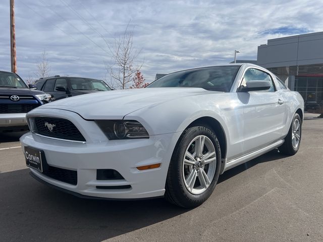 2014 Ford Mustang V6