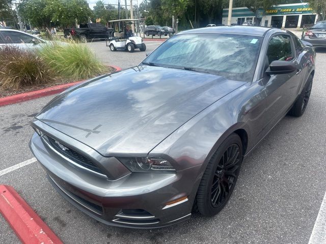 2014 Ford Mustang V6