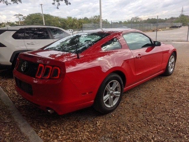 2014 Ford Mustang V6