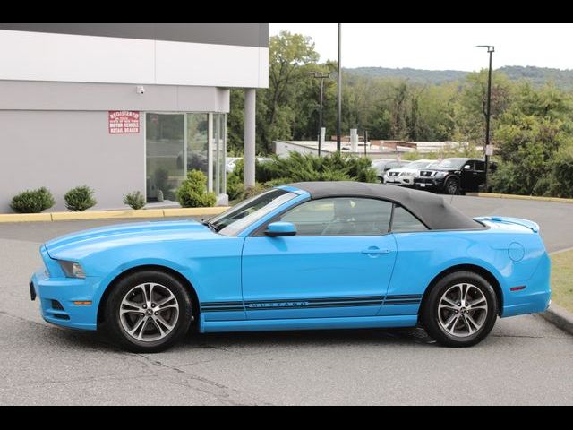 2014 Ford Mustang V6