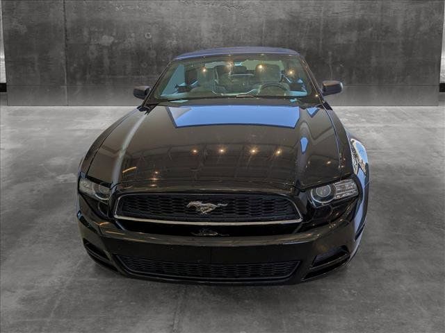 2014 Ford Mustang V6