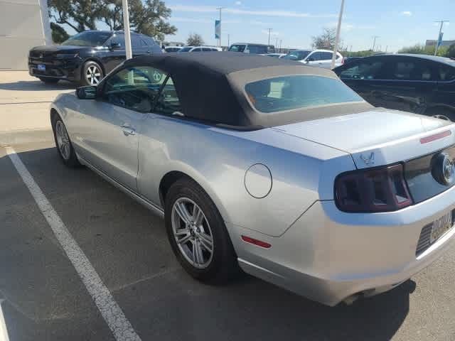 2014 Ford Mustang V6