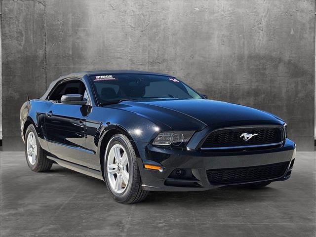 2014 Ford Mustang V6