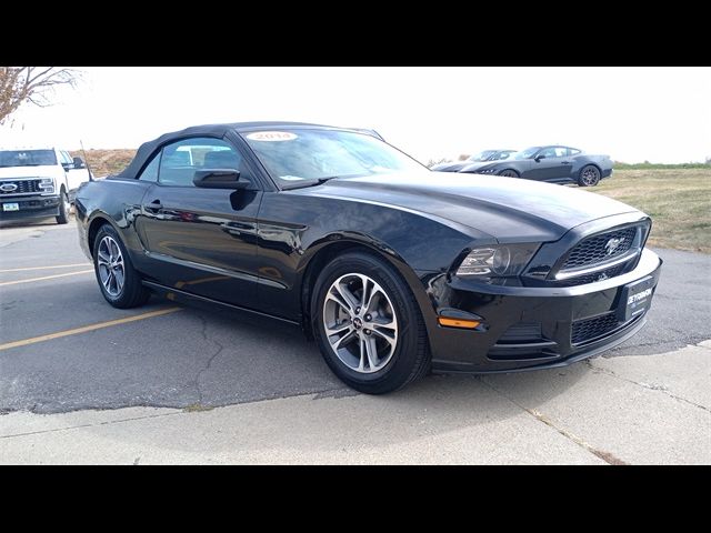 2014 Ford Mustang V6