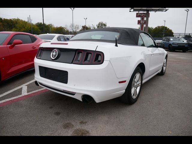 2014 Ford Mustang V6