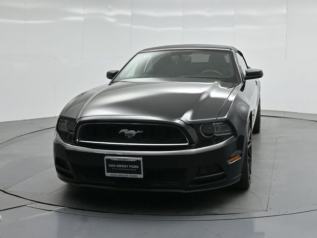 2014 Ford Mustang V6