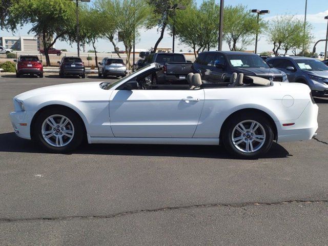 2014 Ford Mustang V6