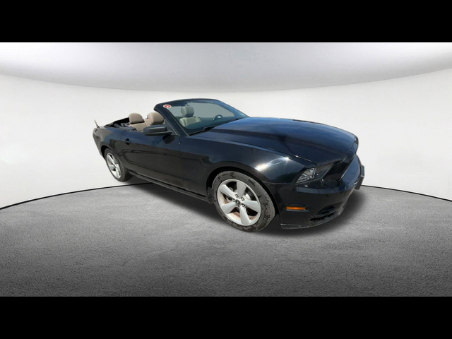 2014 Ford Mustang V6