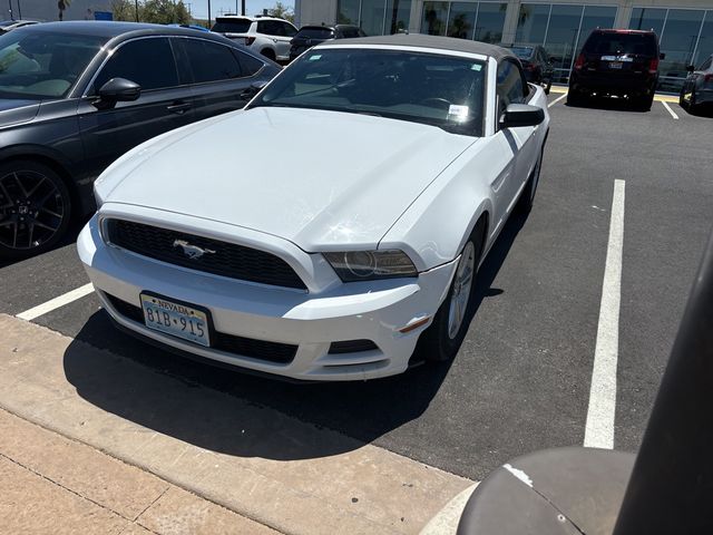 2014 Ford Mustang V6