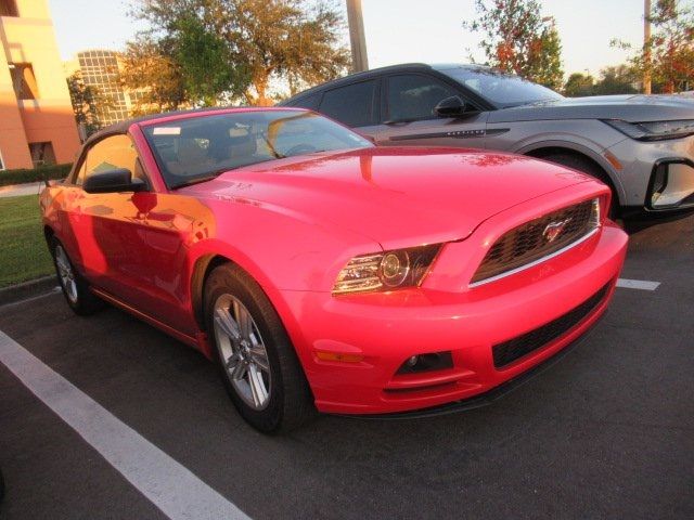 2014 Ford Mustang V6