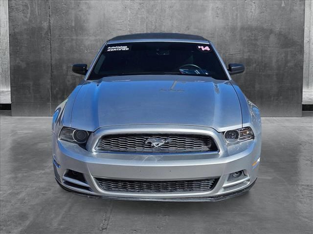 2014 Ford Mustang V6