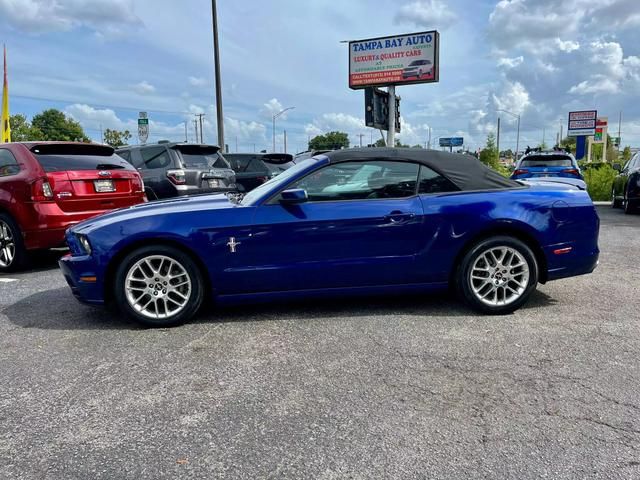 2014 Ford Mustang V6