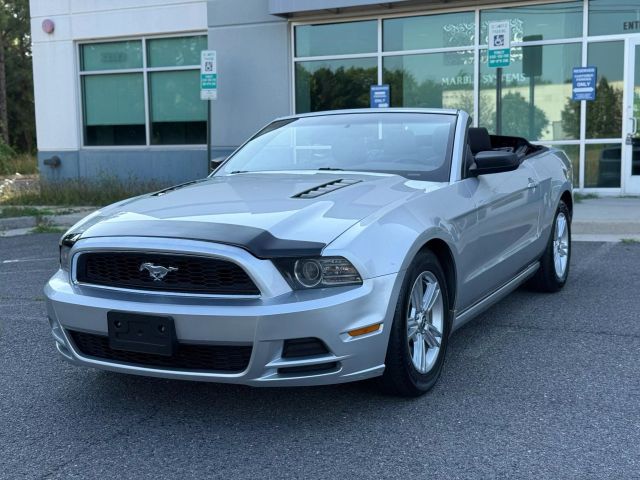 2014 Ford Mustang V6
